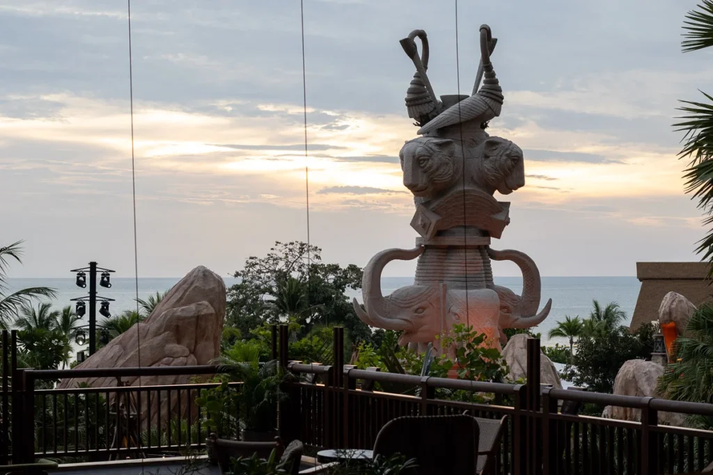 An adventure theme monument standing proud as a center piece of decoration at Centara Grand Mirage Pattaya.