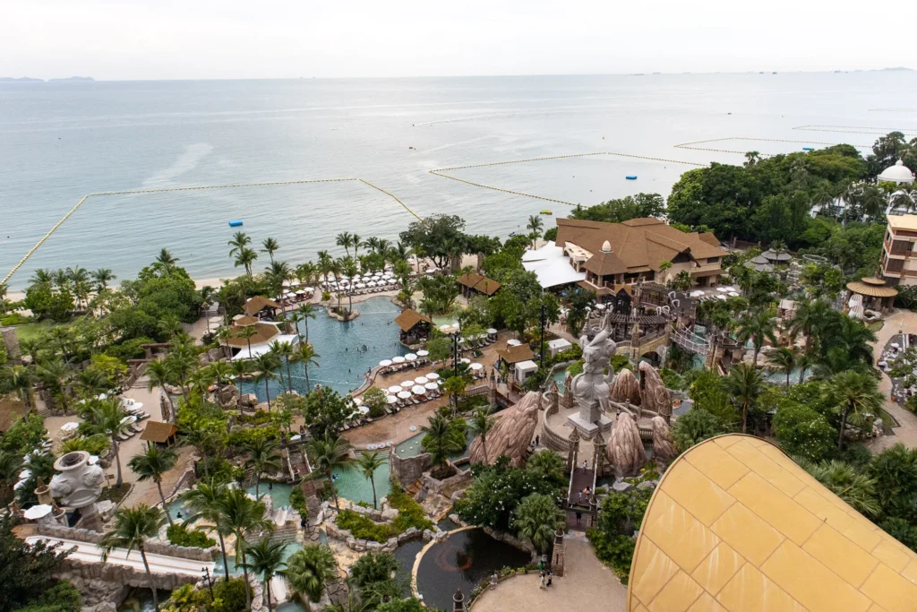 The beach of Pattaya from Centara Grand Mirage, a lively atmosphere of waterpark on the beachfront.