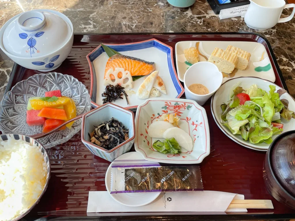 The kind of simple but well prepared authentic Japanese style breakfast at Yamazato Bangkok, one that make you miss Japan.