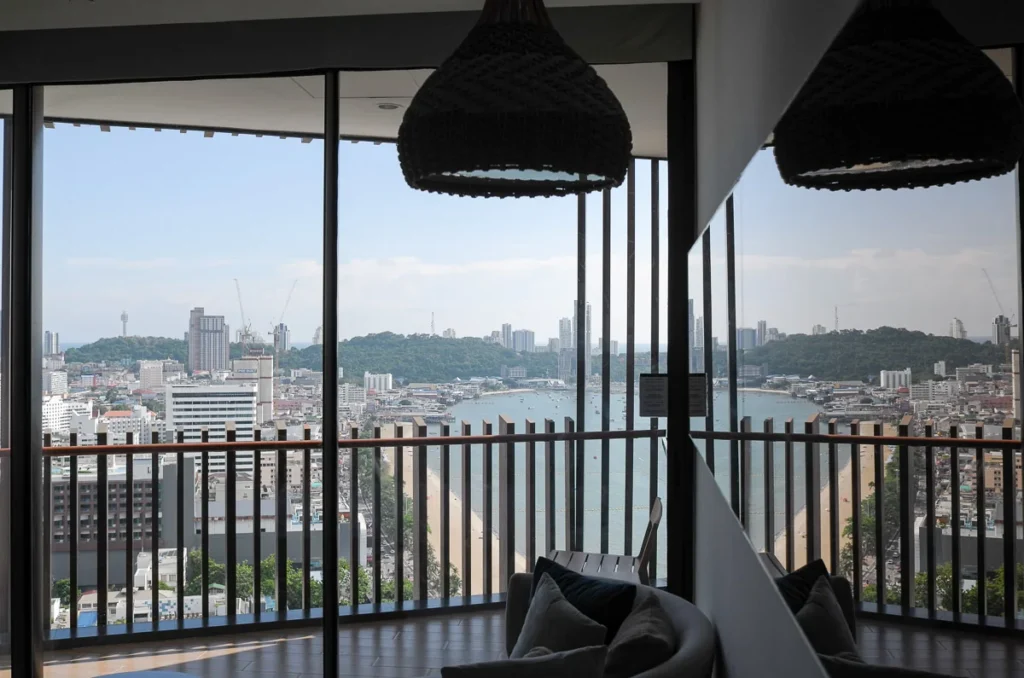 A lookout from the room at Hilton Pattaya to the Pattaya Beach and city, a view worth waking up to.