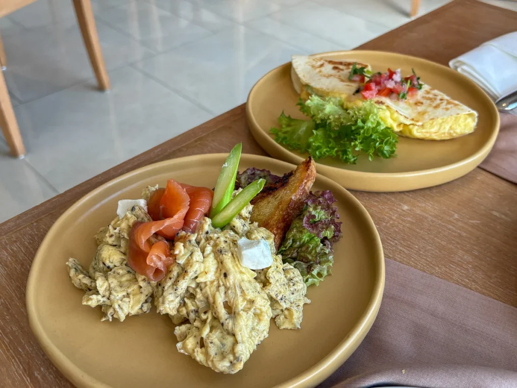 A freshly made egg dishes at Hilton Pattaya lounge, the staple of breakfast dishes.