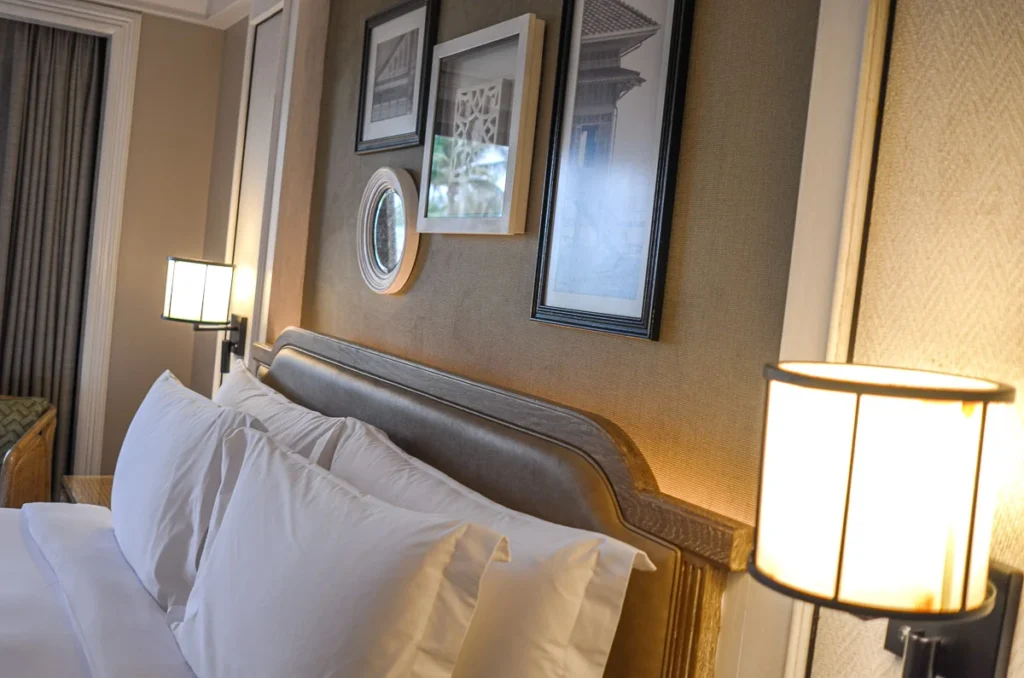 Dusit Thani Hua Hin room, a popular hotel near the town.